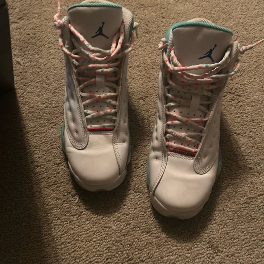 Slightly Used In Great Condition! Size 5 In Youth! - image 1